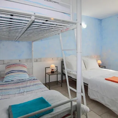 Des Collines Hébergement de vacances Rousset-les-Vignes